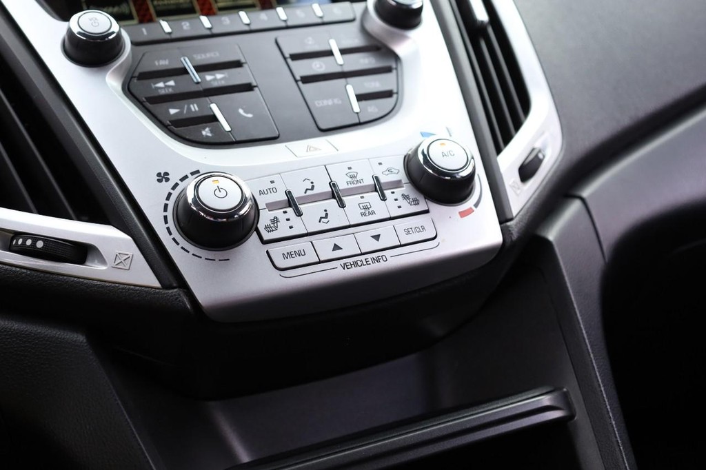 GMC Terrain Vehicle Image 15