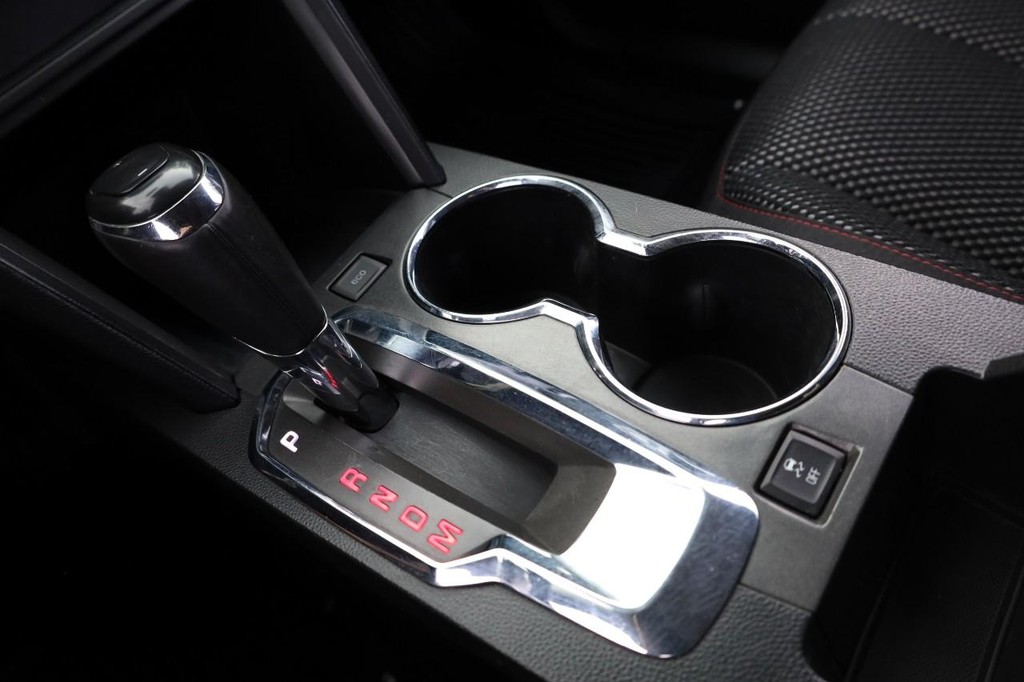 GMC Terrain Vehicle Image 16