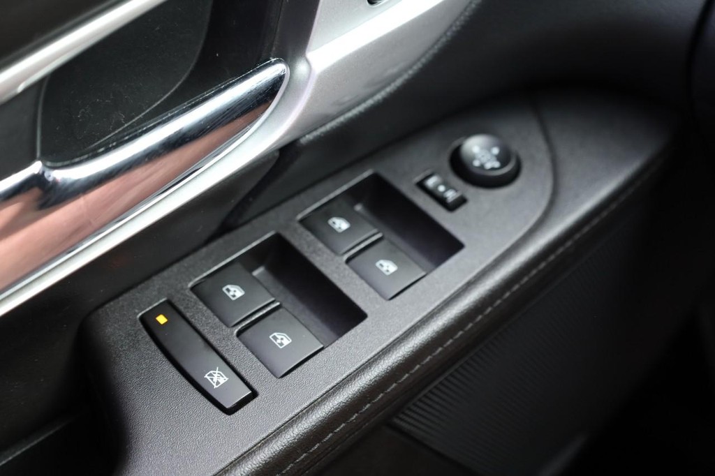 GMC Terrain Vehicle Image 18
