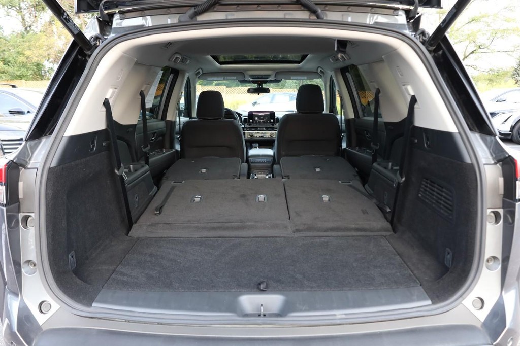 Nissan Pathfinder Vehicle Image 09