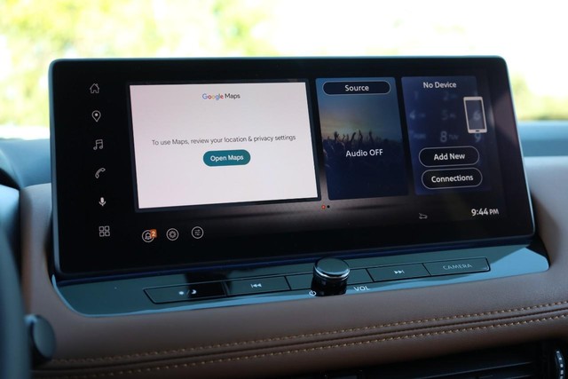 Nissan Rogue Vehicle Image 13