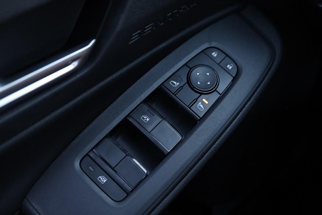 Nissan Sentra Vehicle Image 18