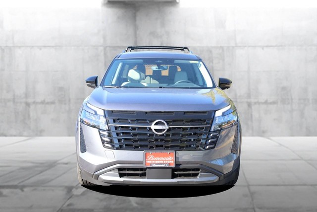Nissan Pathfinder Vehicle Image 04