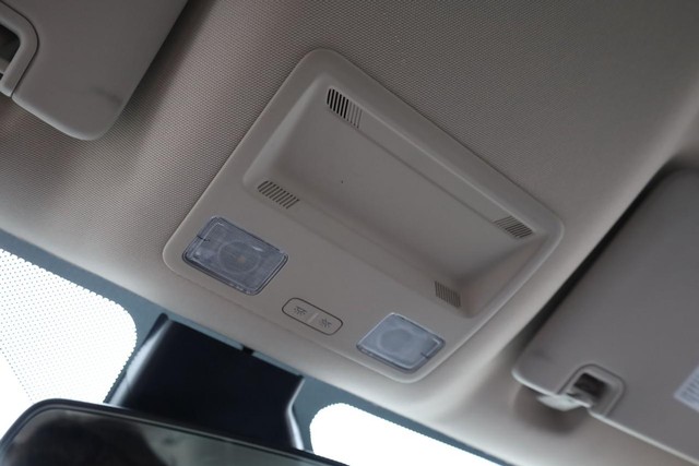 Ford Ranger Vehicle Full-screen Gallery Image 17