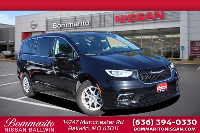 Ballwin MO 2024 Chrysler Pacifica more details - chrysler pacifica