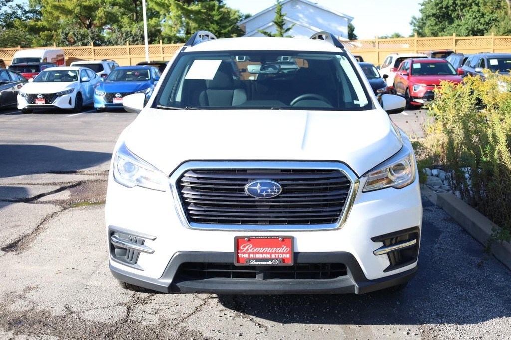Subaru Ascent Vehicle Image 04