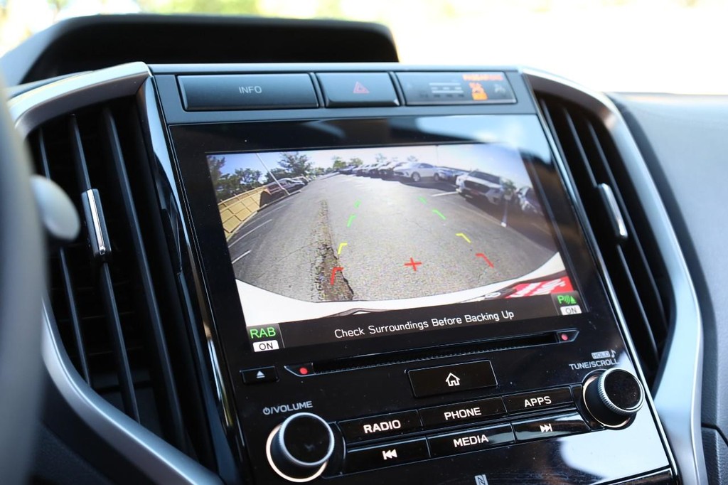 Subaru Ascent Vehicle Image 15