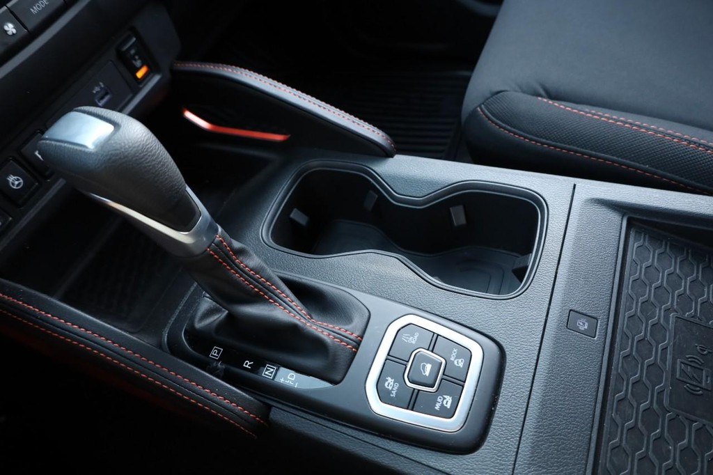 Nissan Frontier Vehicle Image 17