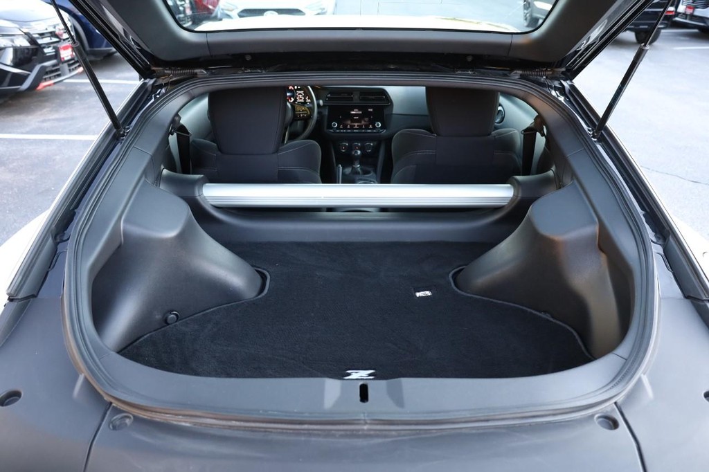 Nissan Z Vehicle Image 07