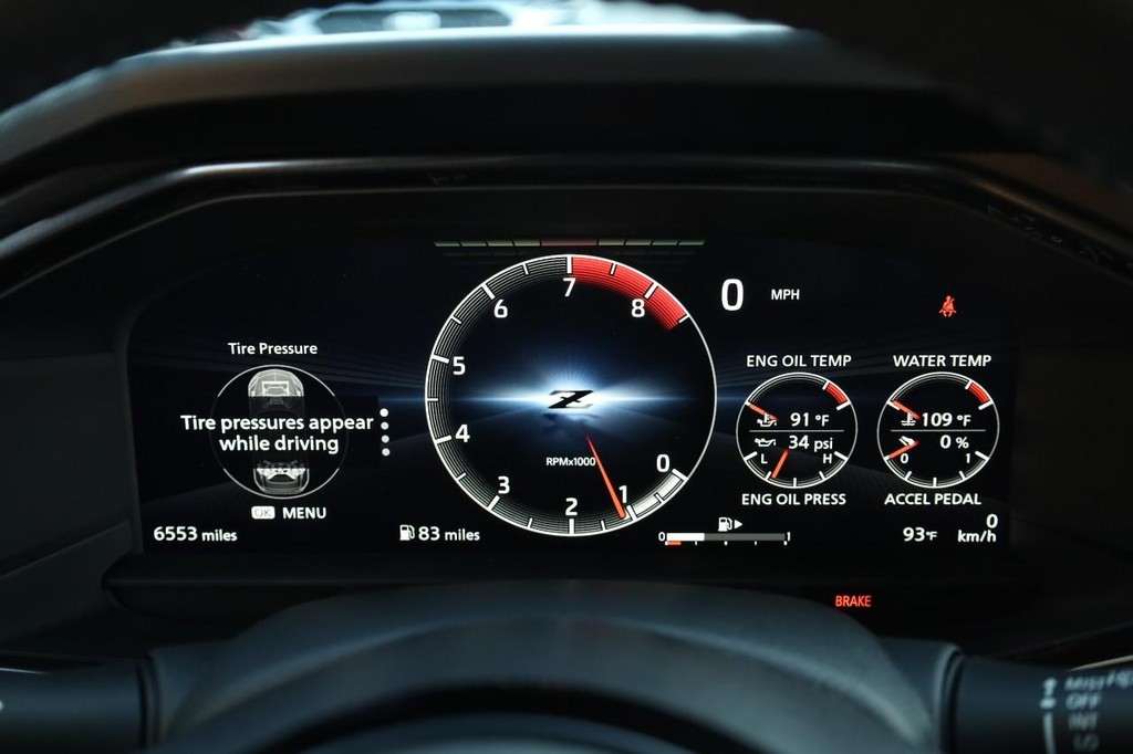 Nissan Z Vehicle Image 10