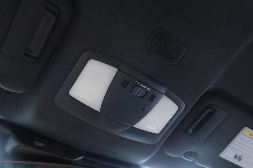 Nissan Z Vehicle Image 17