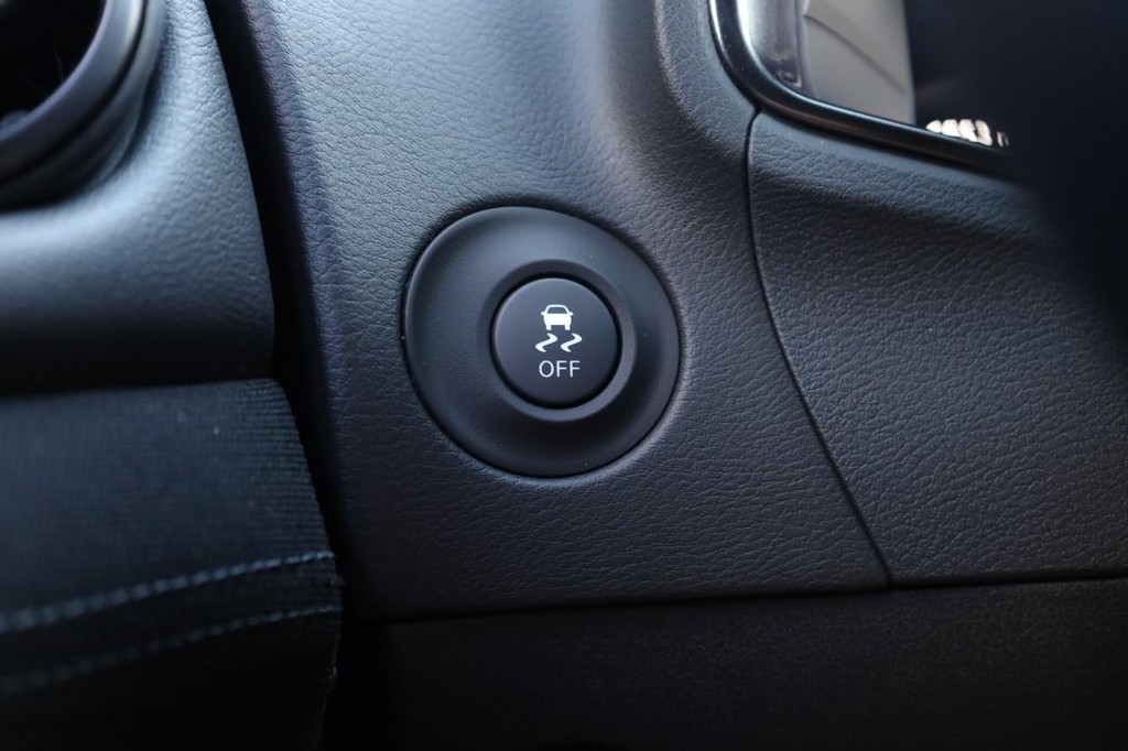 Nissan Z Vehicle Image 19