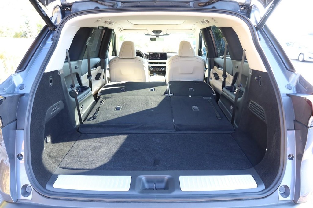 INFINITI QX60 Vehicle Image 09