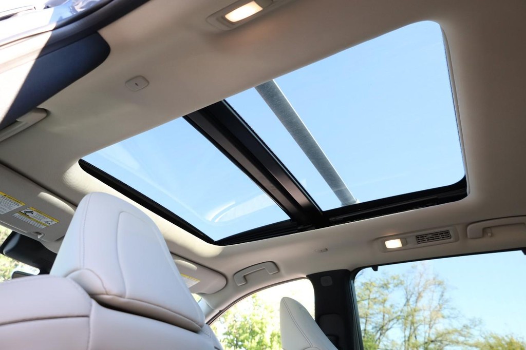 INFINITI QX60 Vehicle Image 12