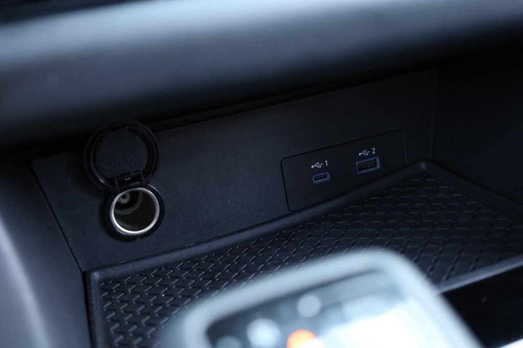 Nissan Pathfinder Vehicle Image 19