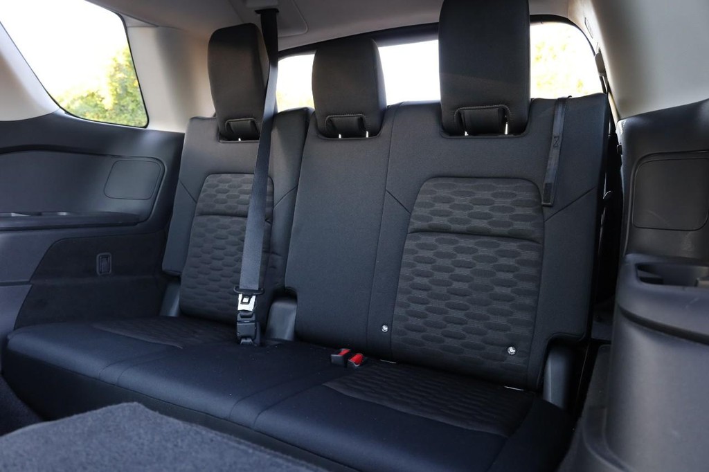 Nissan Pathfinder Vehicle Image 29