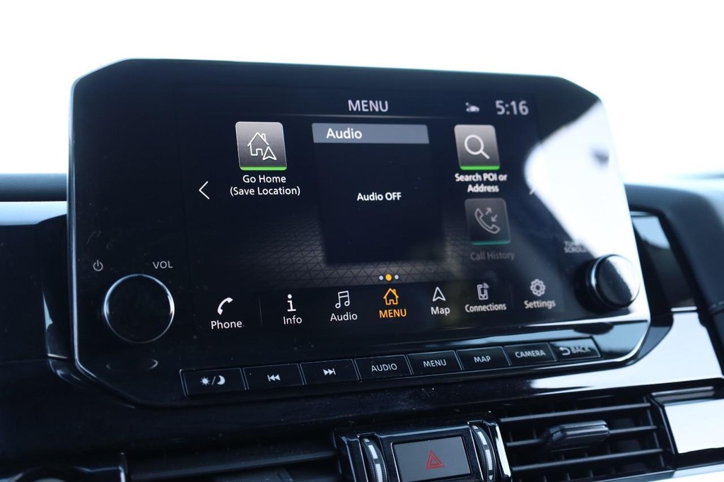 Nissan Pathfinder Vehicle Image 13