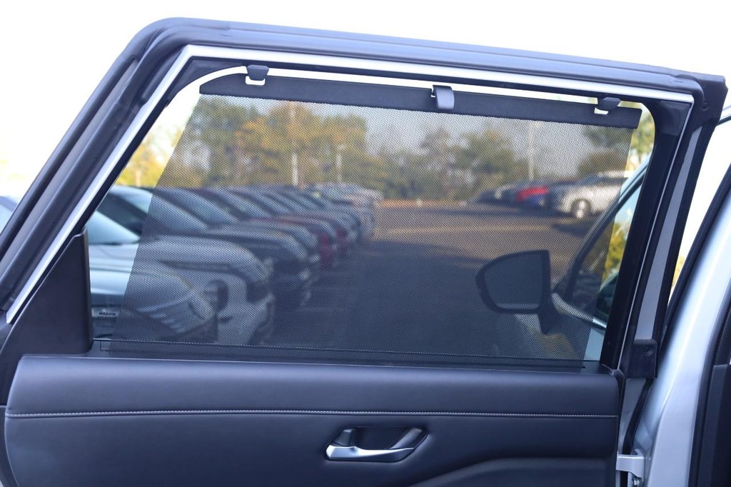 Nissan Pathfinder Vehicle Image 27