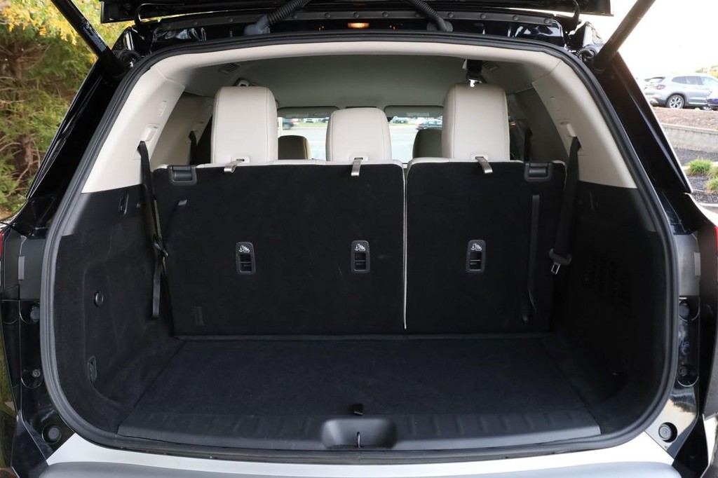 Nissan Pathfinder Vehicle Image 07