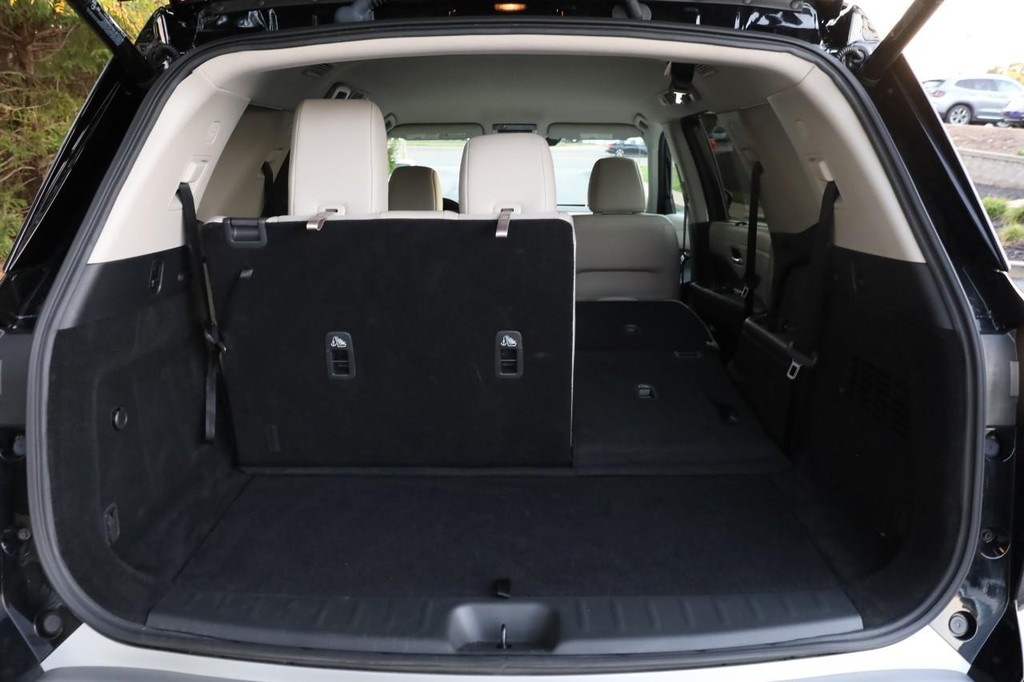 Nissan Pathfinder Vehicle Image 08