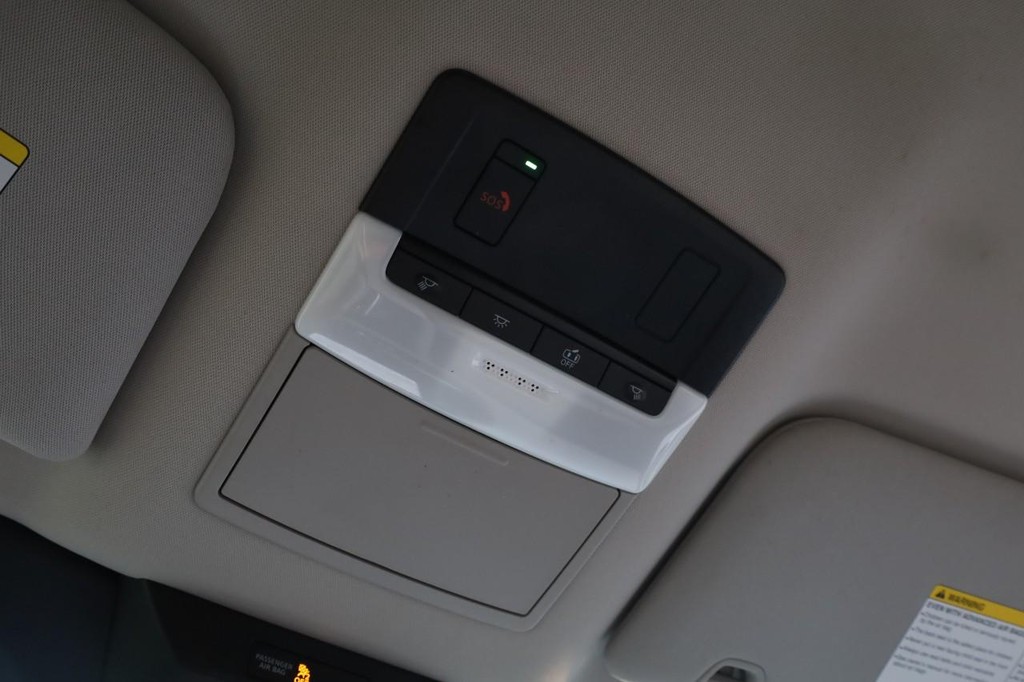 Nissan Pathfinder Vehicle Image 20