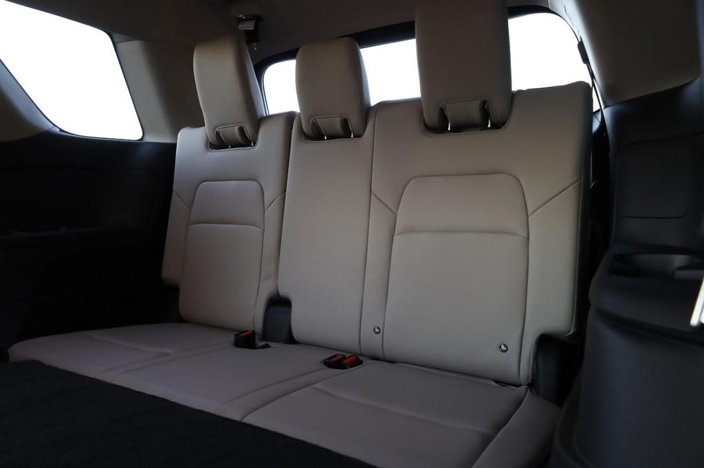 Nissan Pathfinder Vehicle Image 29