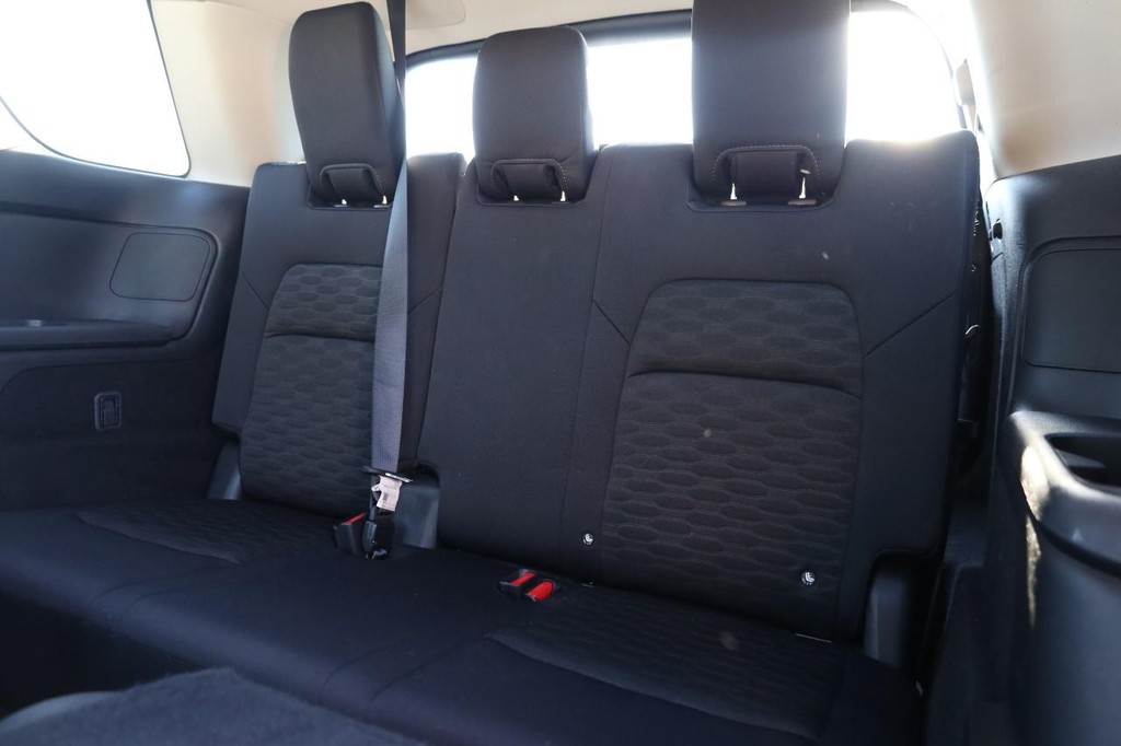 Nissan Pathfinder Vehicle Image 29