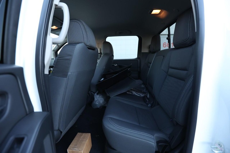 Nissan Frontier Vehicle Image 18