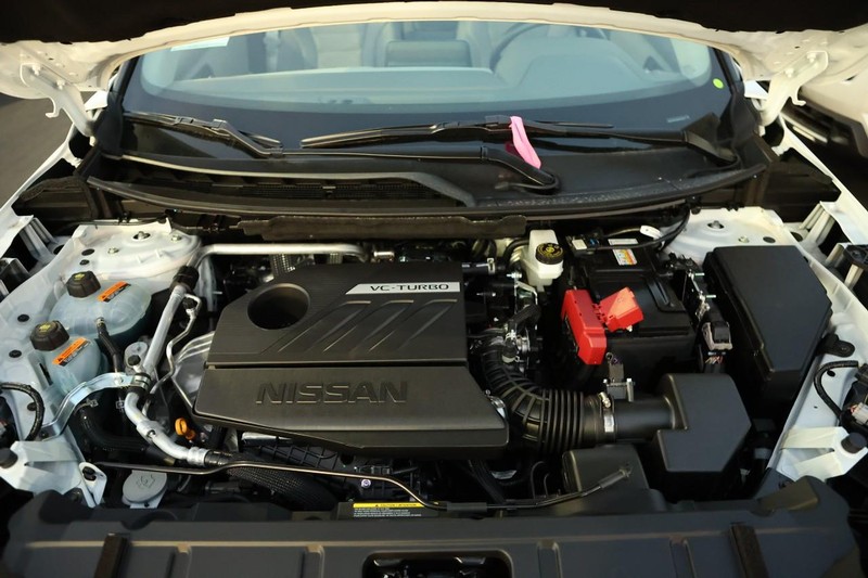 Nissan Rogue Vehicle Image 23
