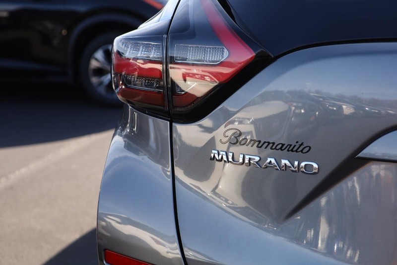 Nissan Murano Vehicle Image 08