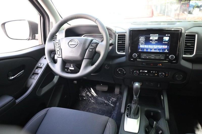 Nissan Frontier Vehicle Image 29