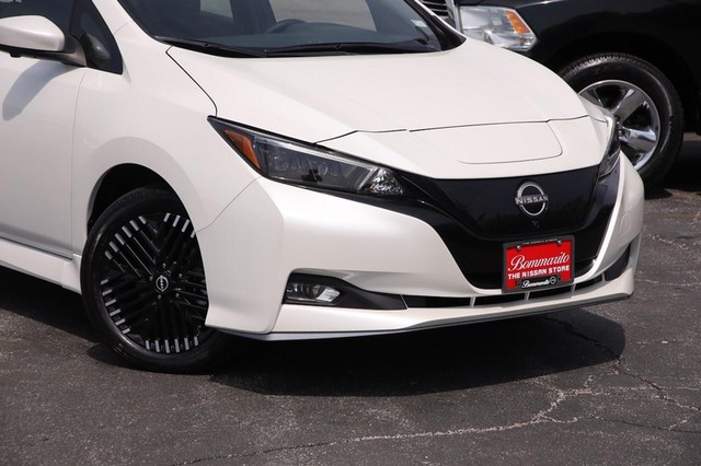 Used 2023 Nissan Leaf SV Plus with VIN 1N4CZ1CV0PC559255 for sale in Hazelwood, MO