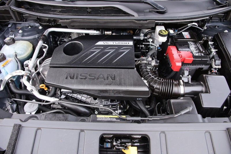 Nissan Rogue Vehicle Image 30