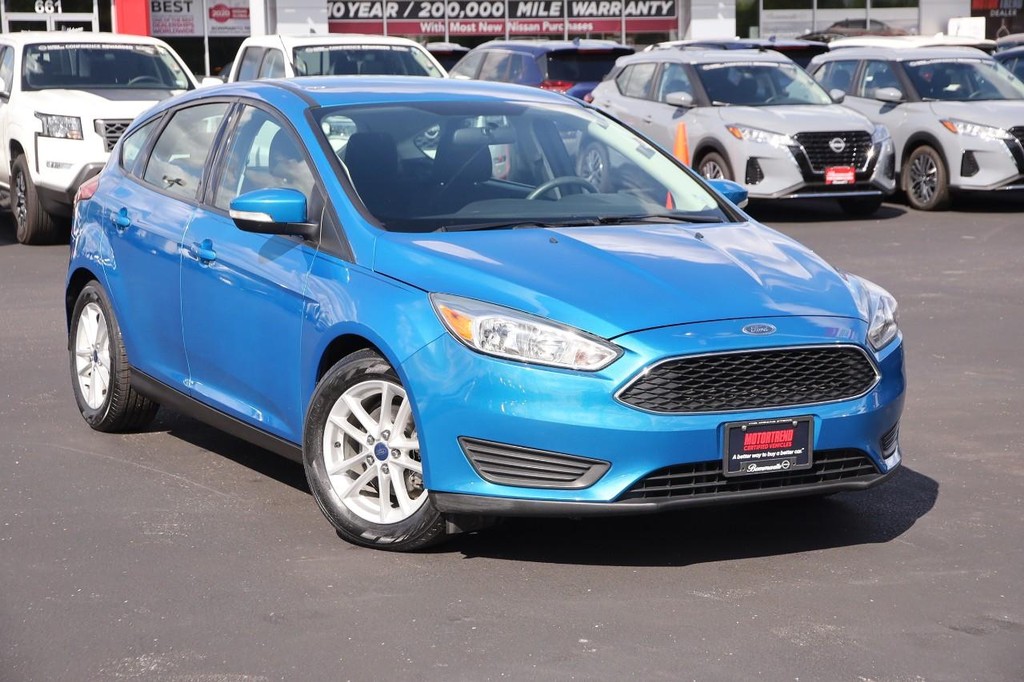 Ford Focus Vehicle Image 02