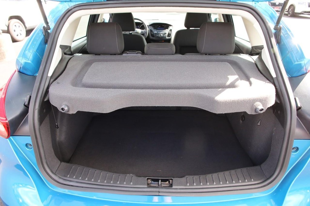 Ford Focus Vehicle Image 11