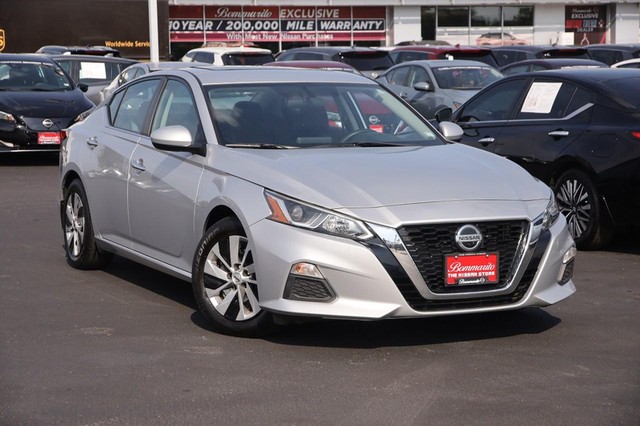 Used 2019 Nissan Altima S with VIN 1N4BL4BV0KC186890 for sale in Hazelwood, MO