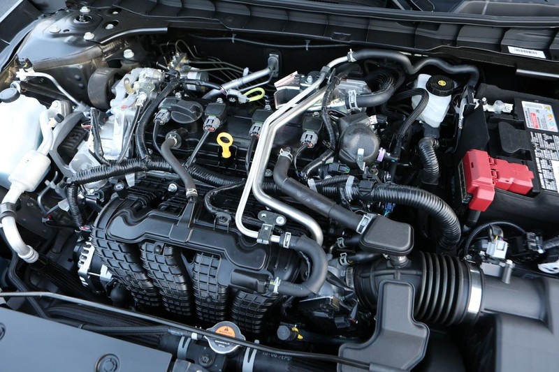 Nissan Altima Vehicle Image 28