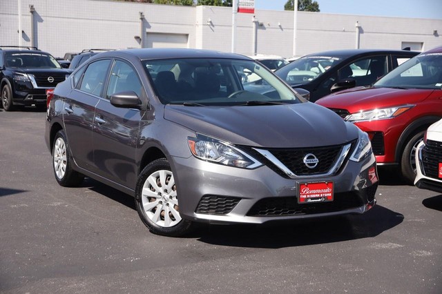 Used 2019 Nissan Sentra S with VIN 3N1AB7AP7KY271281 for sale in Hazelwood, MO