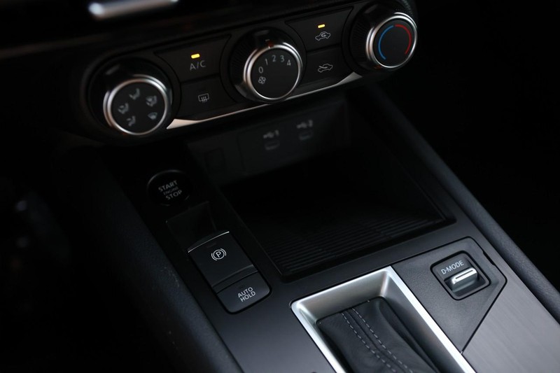 Nissan Kicks Vehicle Image 16