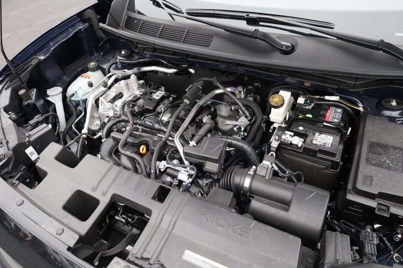 Nissan Kicks Vehicle Image 24