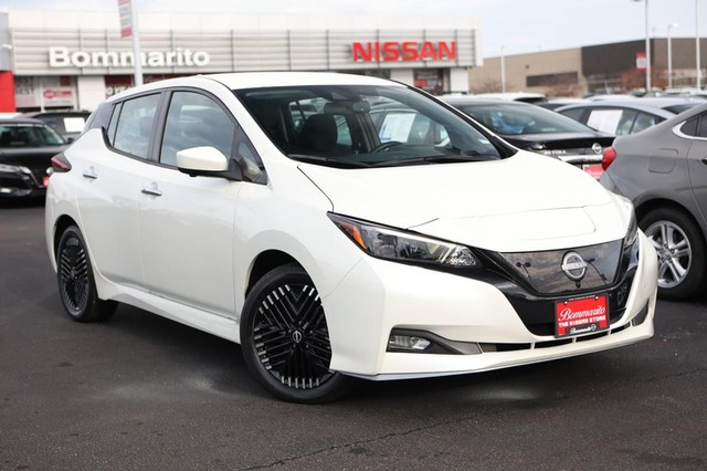 Used 2023 Nissan Leaf SV Plus with VIN 1N4CZ1CV2PC558513 for sale in Hazelwood, MO