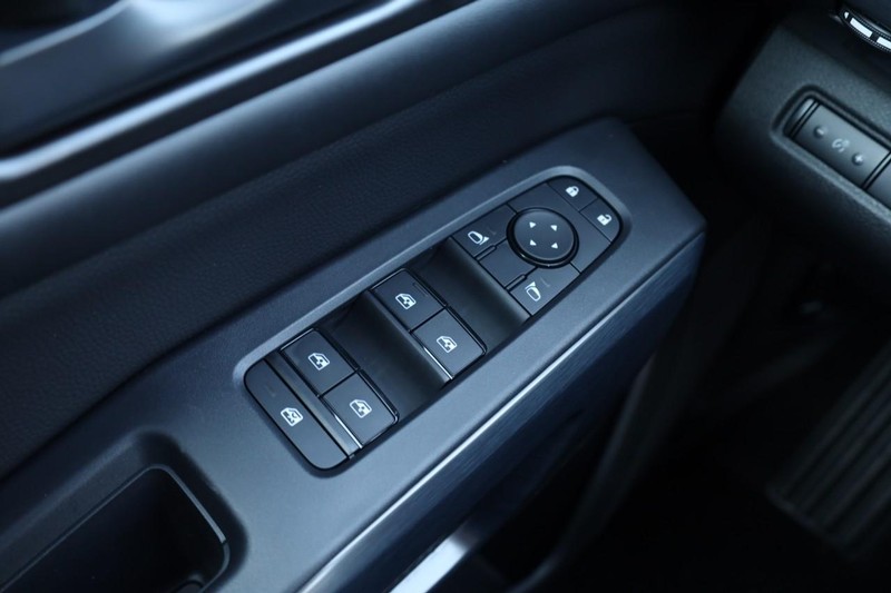 Nissan Pathfinder Vehicle Image 20