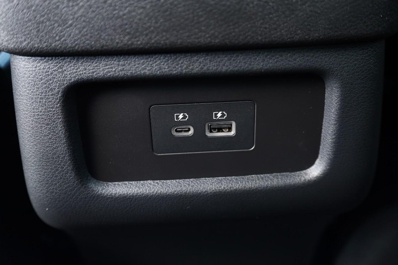 Nissan Pathfinder Vehicle Image 25