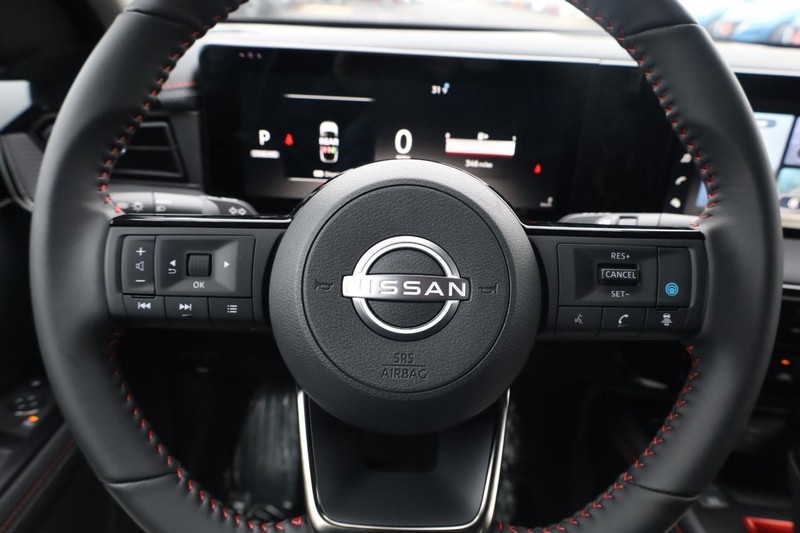 Nissan Kicks Vehicle Image 10