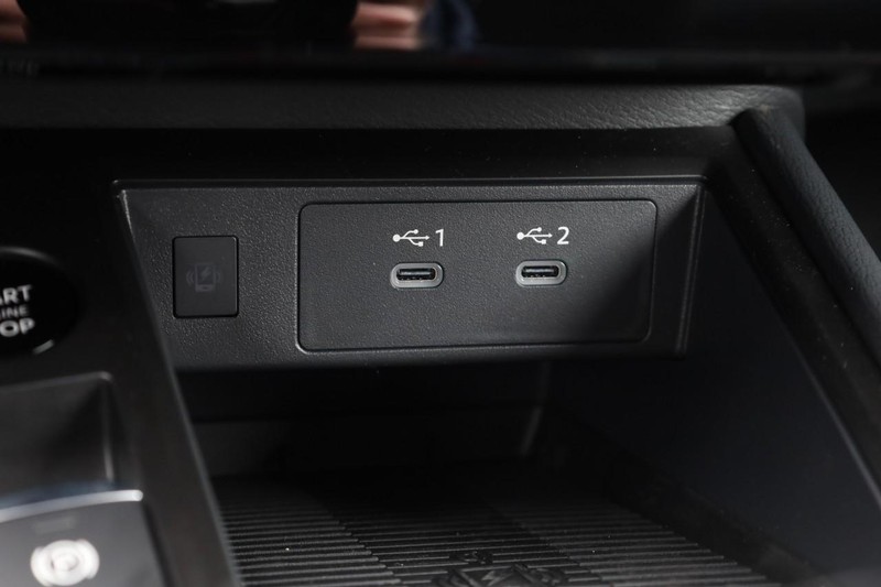 Nissan Kicks Vehicle Image 17