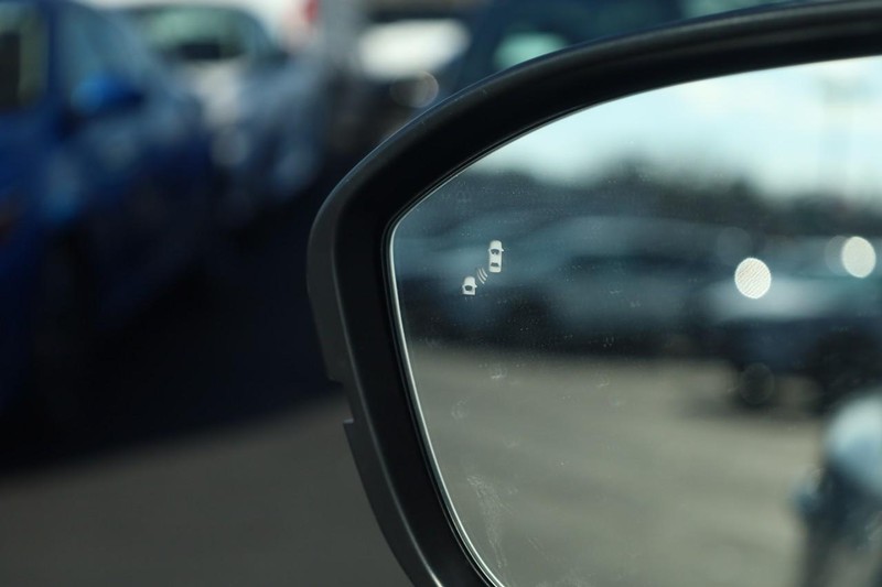 Nissan Pathfinder Vehicle Image 21