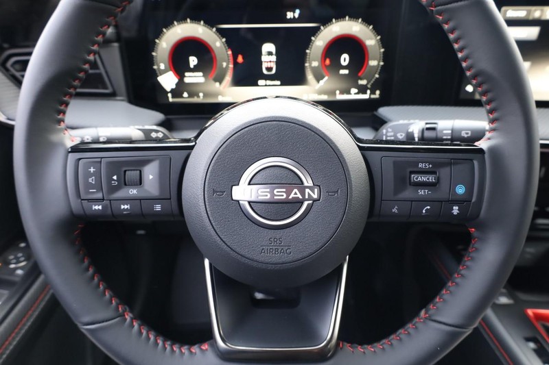 Nissan Kicks Vehicle Image 10