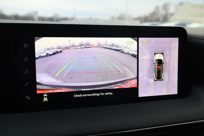Nissan Kicks Vehicle Image 14
