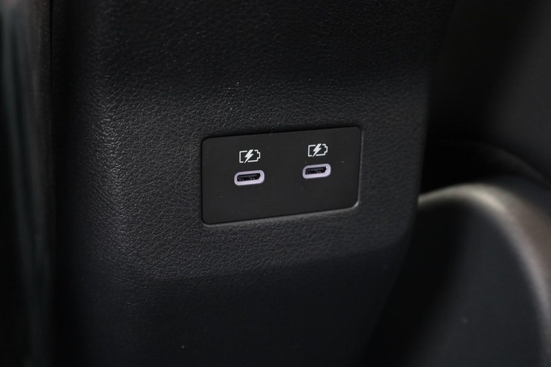 Nissan Kicks Vehicle Image 23