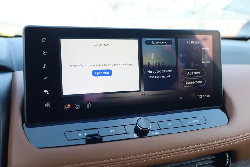 Nissan Rogue Vehicle Image 13